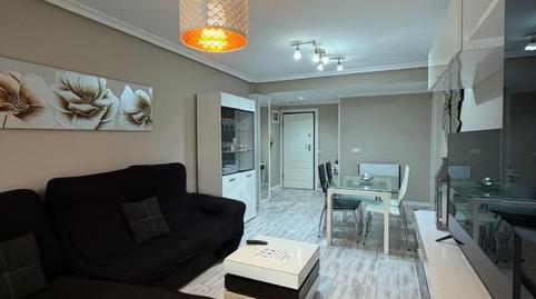 Photo 4 of Flat to rent in Avenida del Príncipe de Asturias, El Natahoyo, Asturias