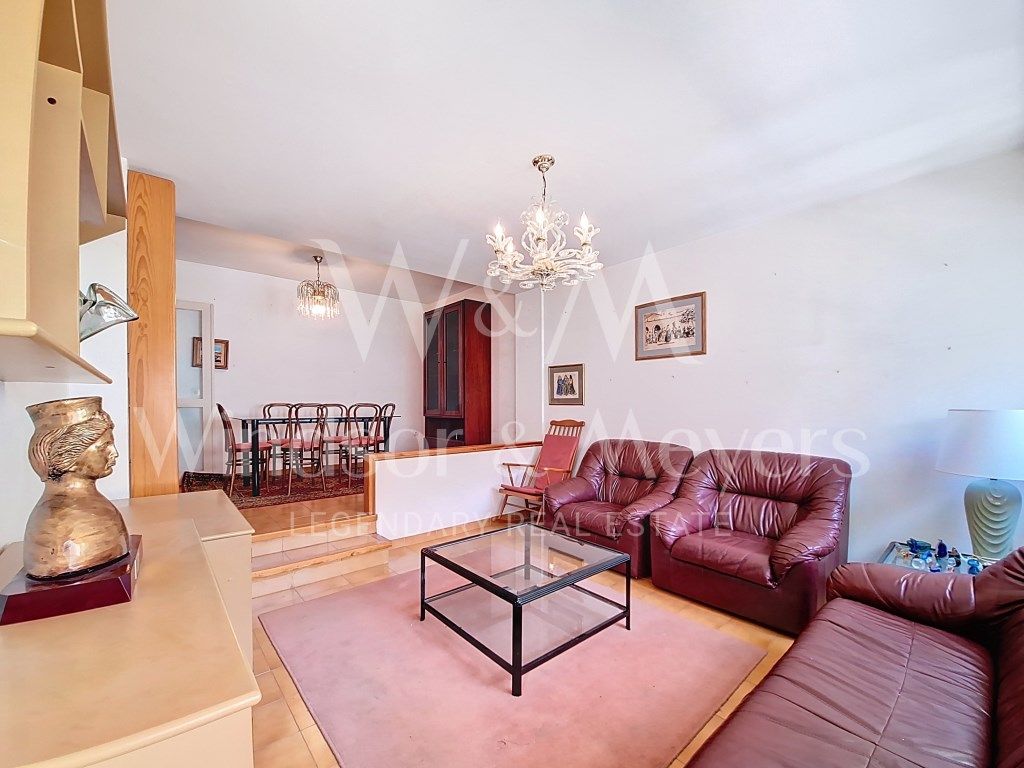 Living room of Flat for sale in Eivissa  with Air Conditioner, Terrace and Oven