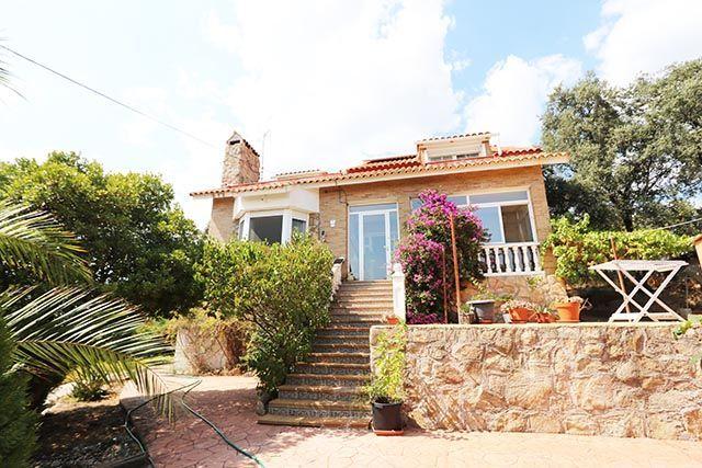 Foto 1 de Casa o xalet de lloguer a Cerro Alarcón, Madrid