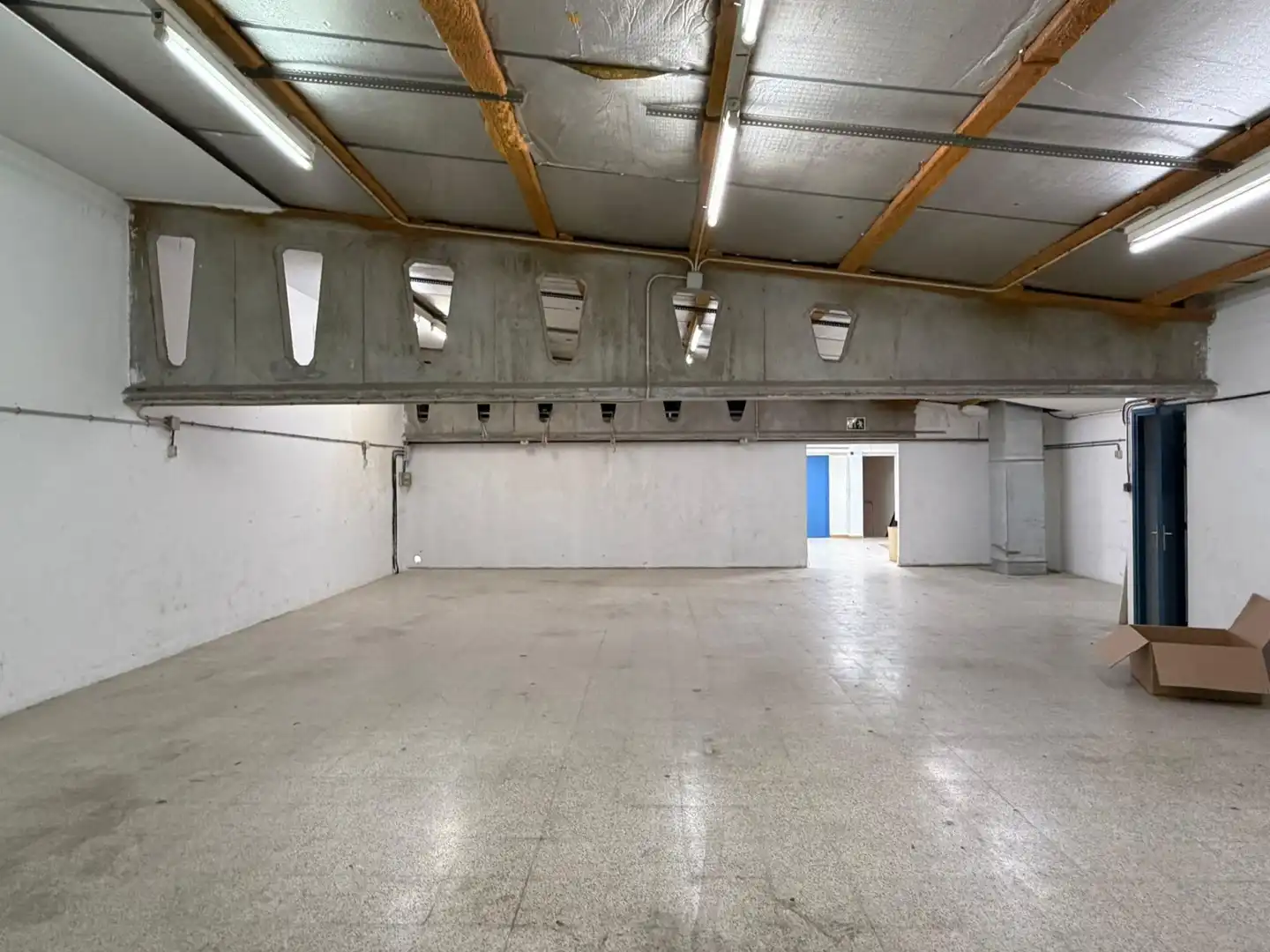 Fabrikhallen zur Miete in Igualada