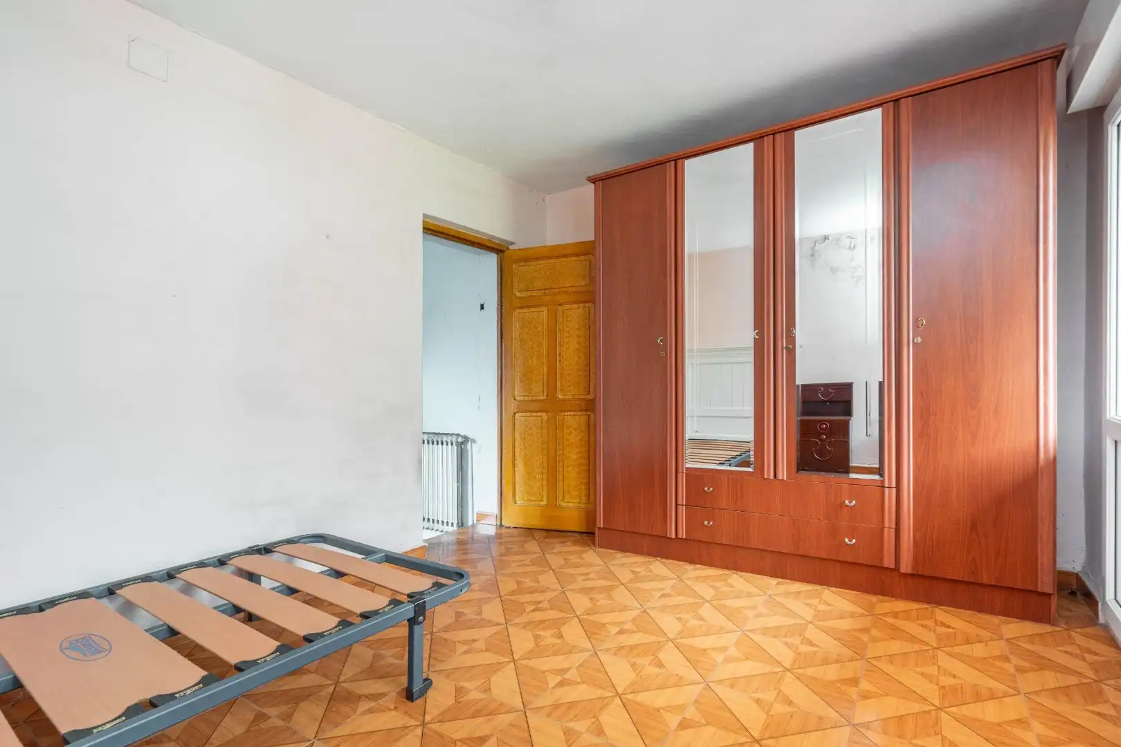 Dormitori de Casa o xalet en venda en Laviana amb Calefacció, Jardí privat i Terrassa