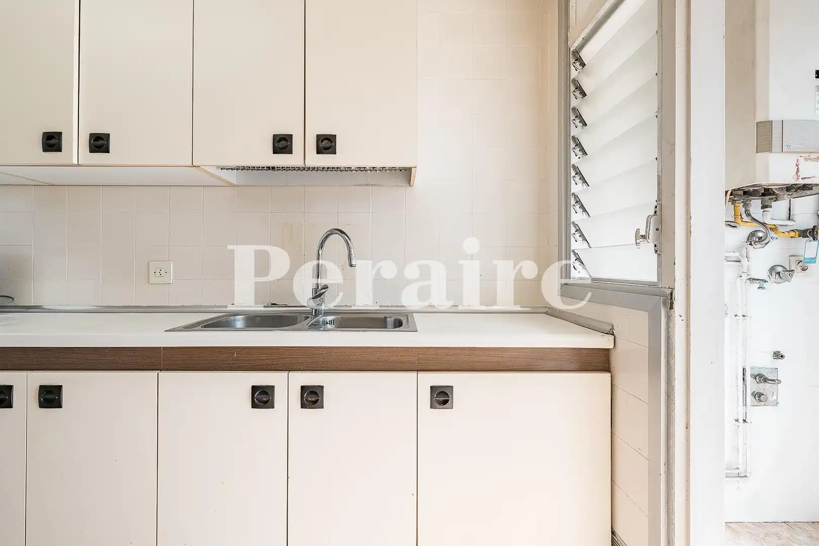 Kitchen of Flat for sale in Gràcia