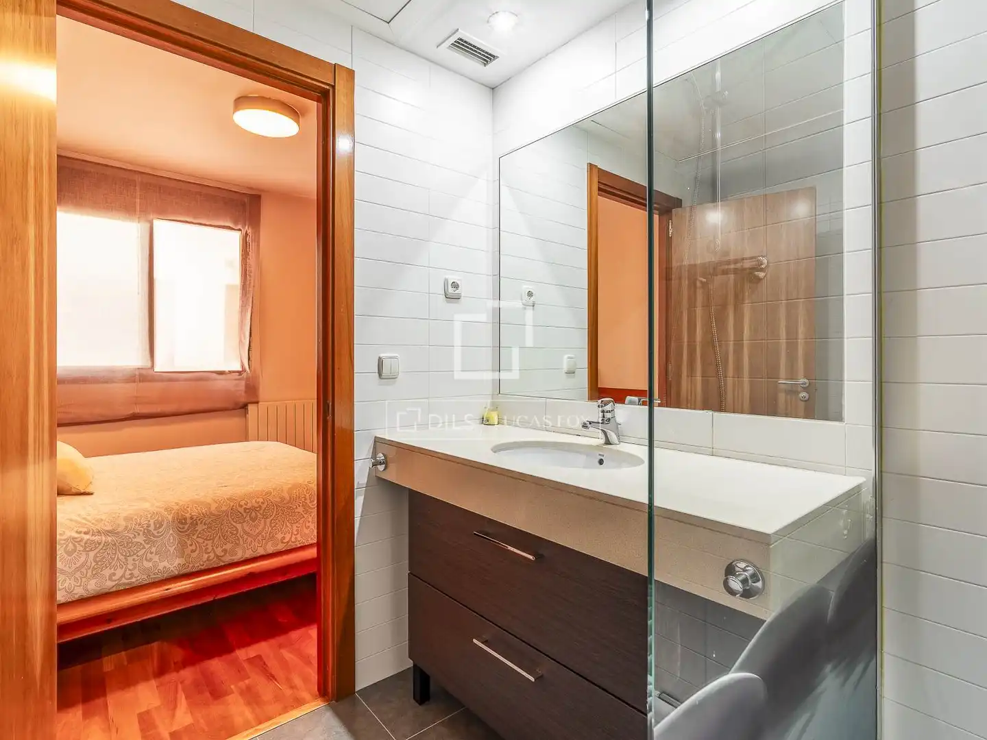 Baño de Piso en venta en Barcelona con Aire acondicionado, Calefacción y Parquet