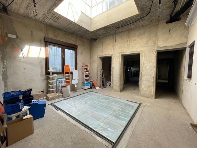 Casa-chalet en Venta en Centro