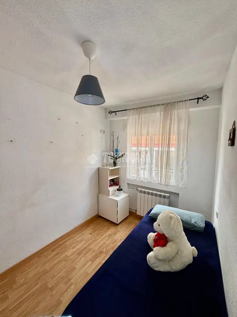 Schlafzimmer von Wohnung zum Verkauf in Madrid mit Klimaanlage, Heizung und Terrasse
