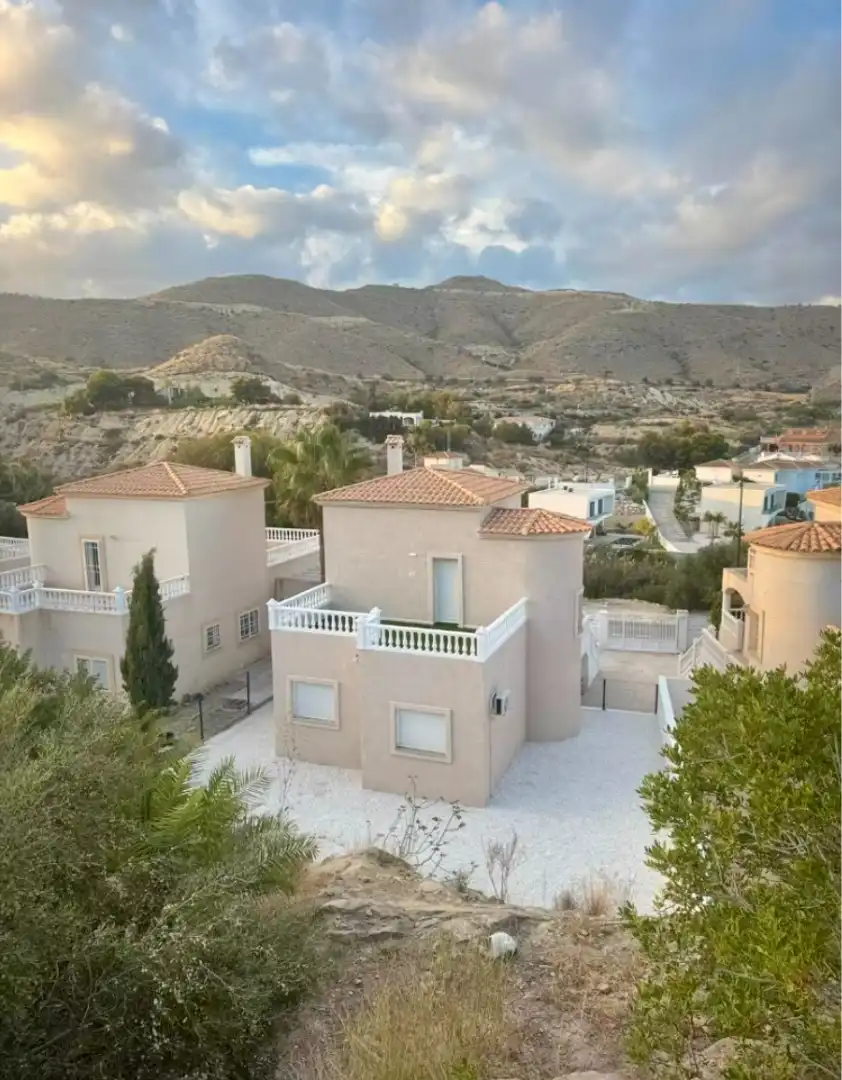 Xalet amb jardí en venda a Pueblo Acantilado - Lanuza, imagen 36