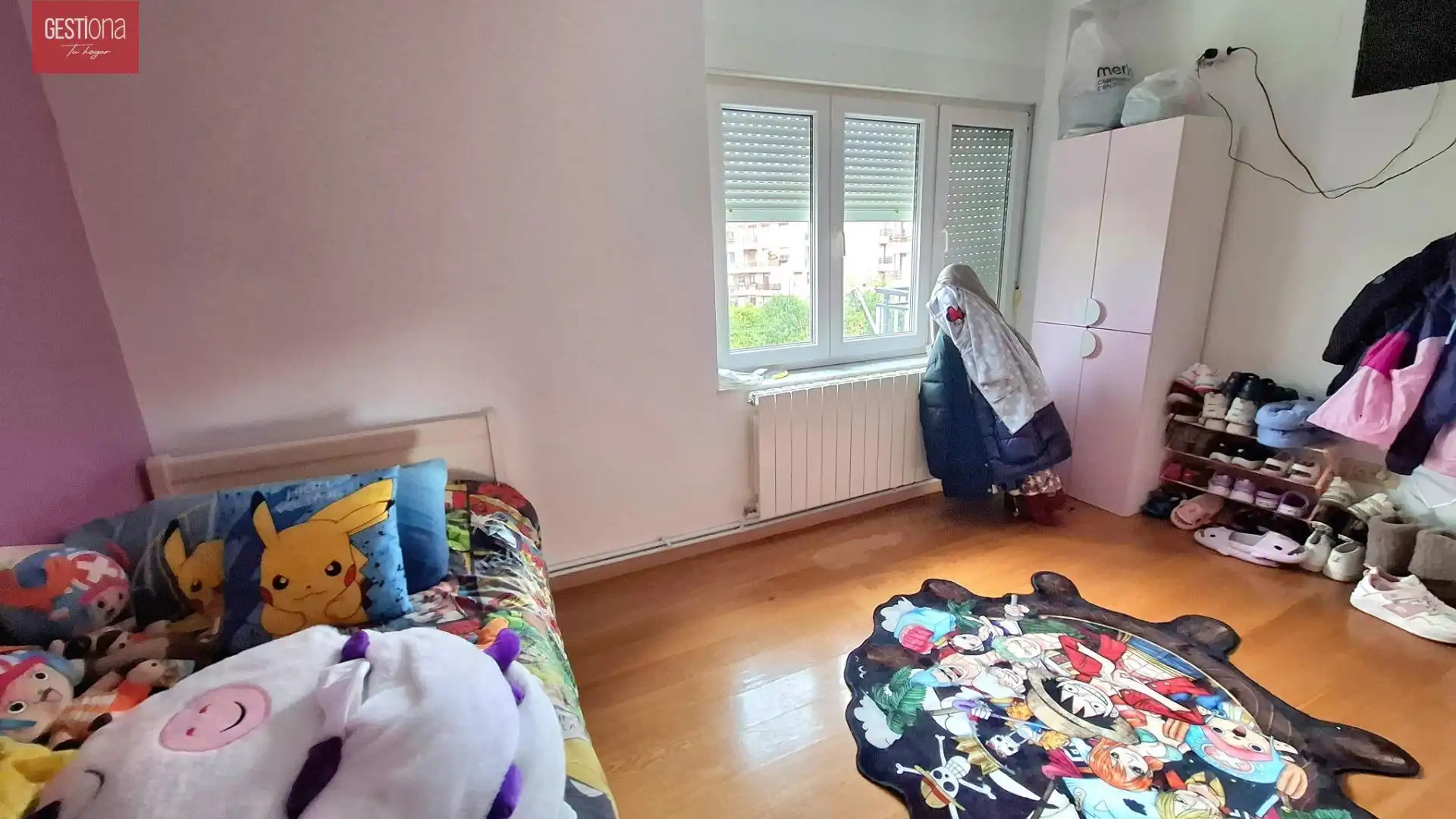 Habitación de Apartamento en venta en Bárcena de Cicero con Calefacción, Terraza y Balcón