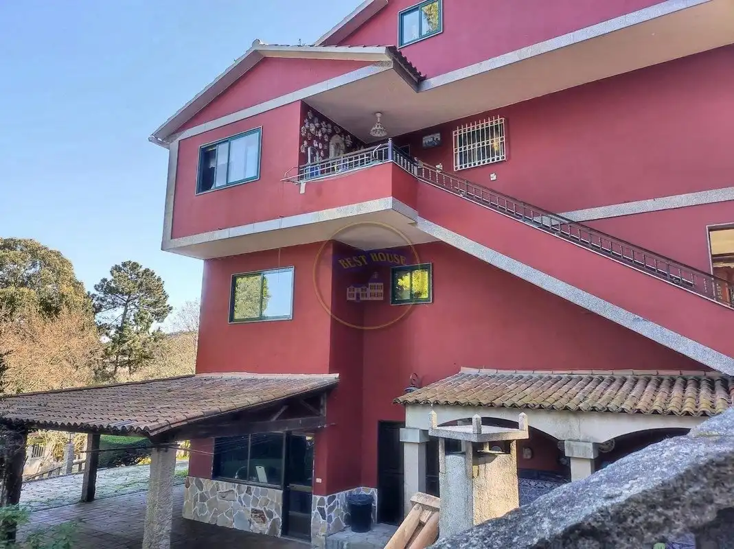 Casa o chalet en venta en Valadares - Beade