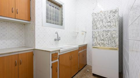 Foto 5 de Pis en venda a Carrer de Casteràs, Sants-Badal, Barcelona