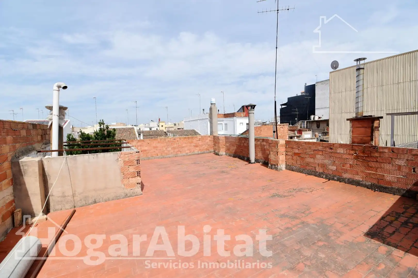 Vista exterior de Casa o chalet en venta en Algemesí con Aire acondicionado, Terraza y Trastero