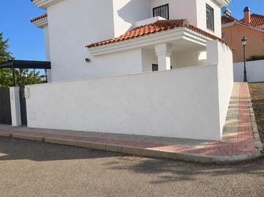 Bajo con piscina en venta en C/ ARTESANAS BORDADORAS 61