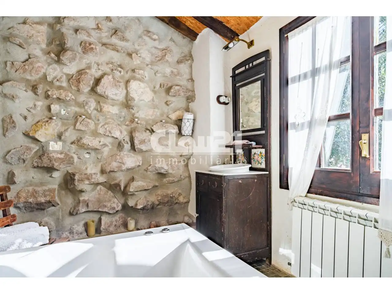 Bathroom of Houses for sale in Vallcebre  with Heating, Private garden and Parquet flooring