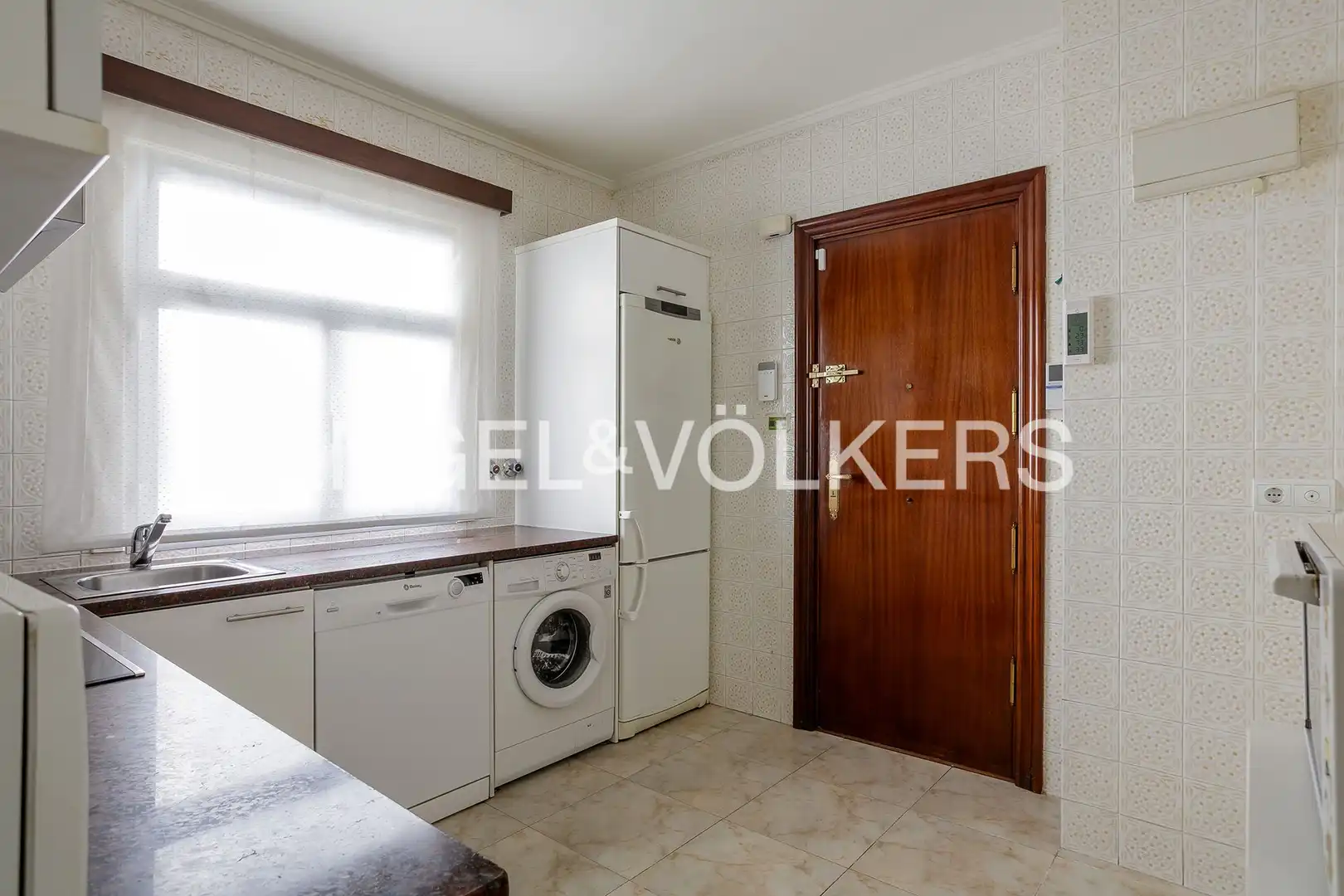 Cuina de Pis en venda en Getxo  amb Calefacció, Parquet i Terrassa