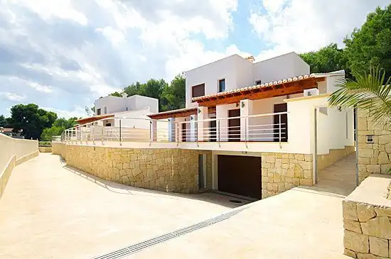 Casa amb piscina en venda a El Portet - Pla de Mar
