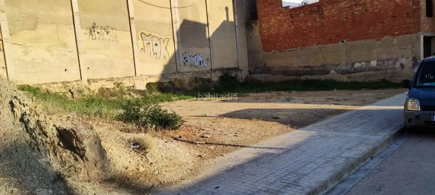 Terreny residencial en venda a Carrer de Juan Antonio Gomez Trenor 18, imagen 2