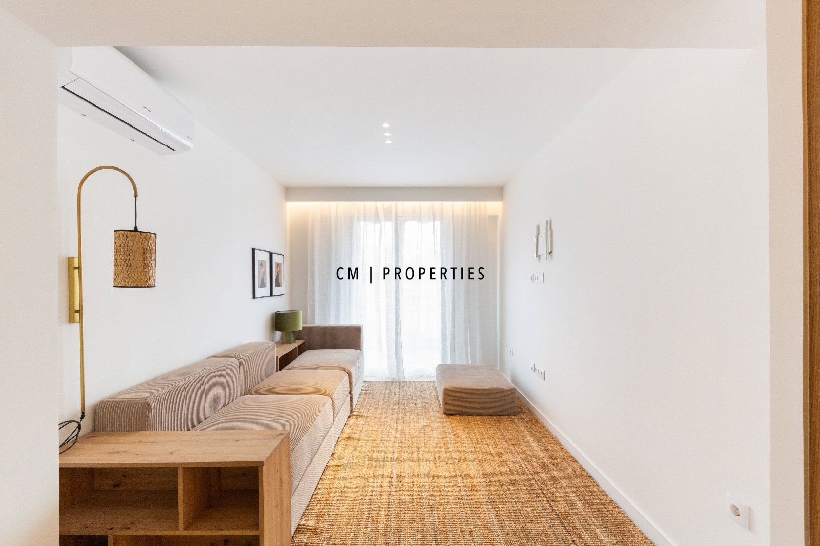 Living room of Flat to rent in  Valencia Capital  with Air Conditioner, Heating and Terrace