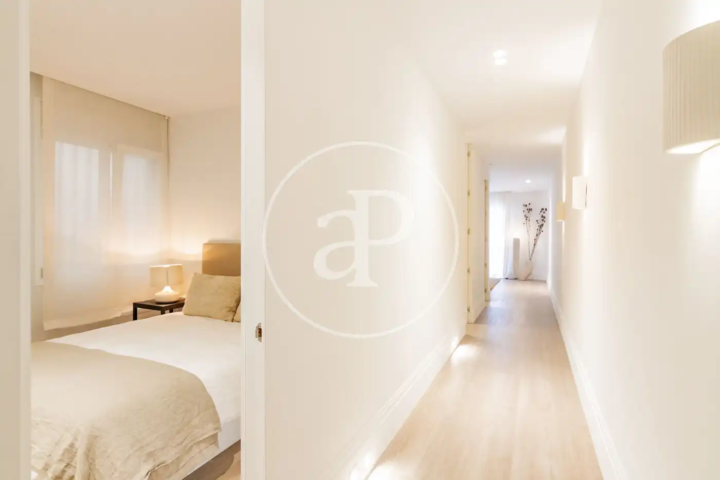 Wohnung zum Verkauf in Madrid mit Klimaanlage, Heizung und Balkon