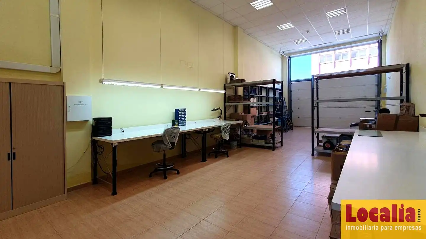 Locale commerciale in vendita a Alisal - San Román, imagen 9