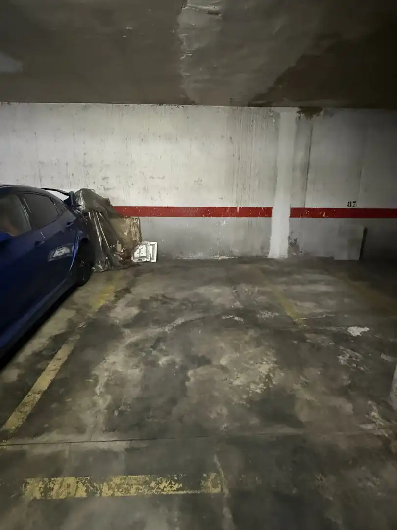 Parking of Flat for sale in Madrid  with Air Conditioner, Heating and Storage room