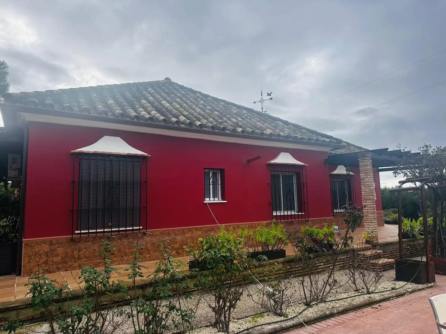 Exterior view of Houses for sale in La Carlota  with Air Conditioner, Heating and Private garden