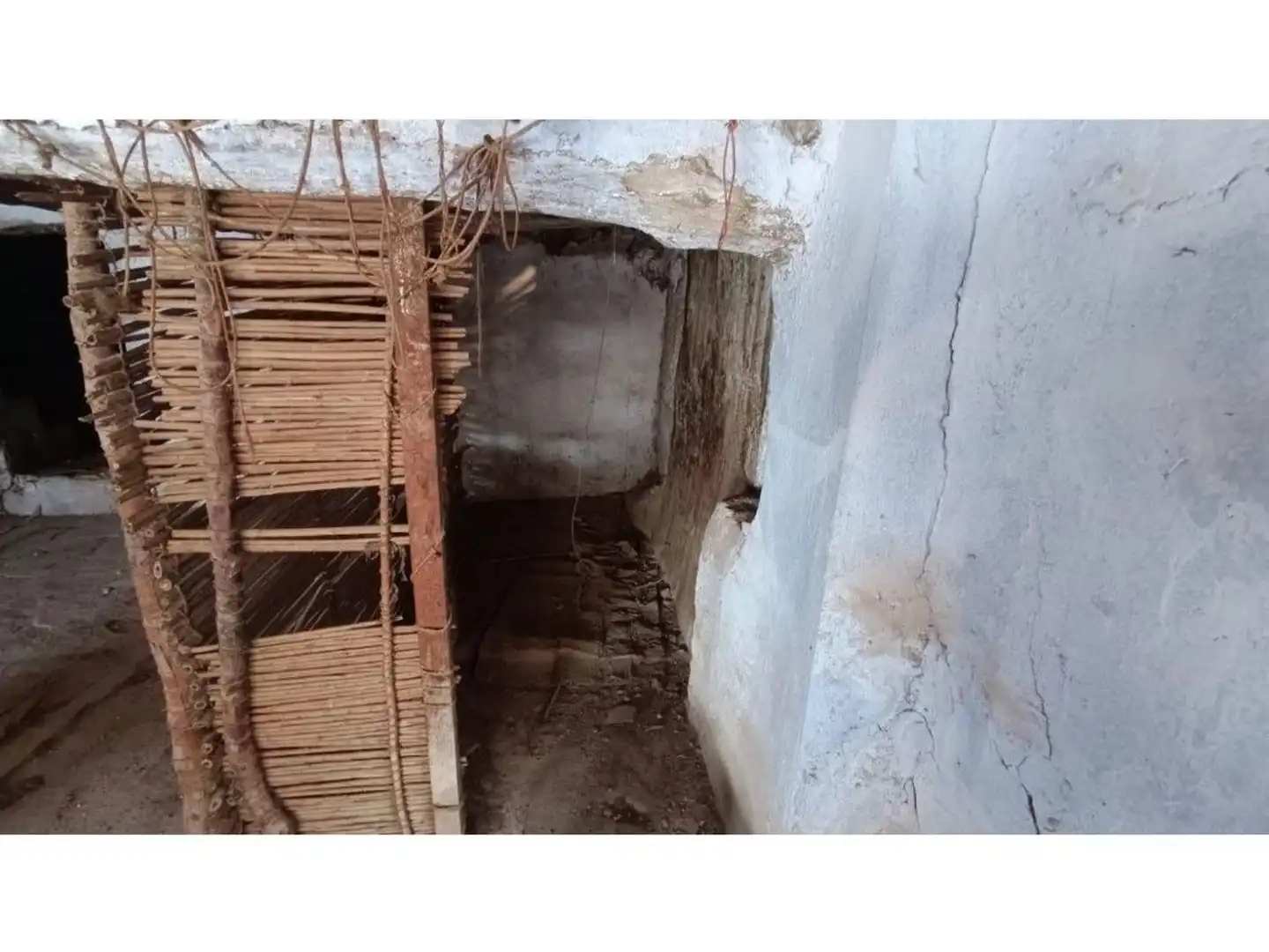 Casa o xalet en venda en Villar del Arzobispo amb Terrassa i Balcó