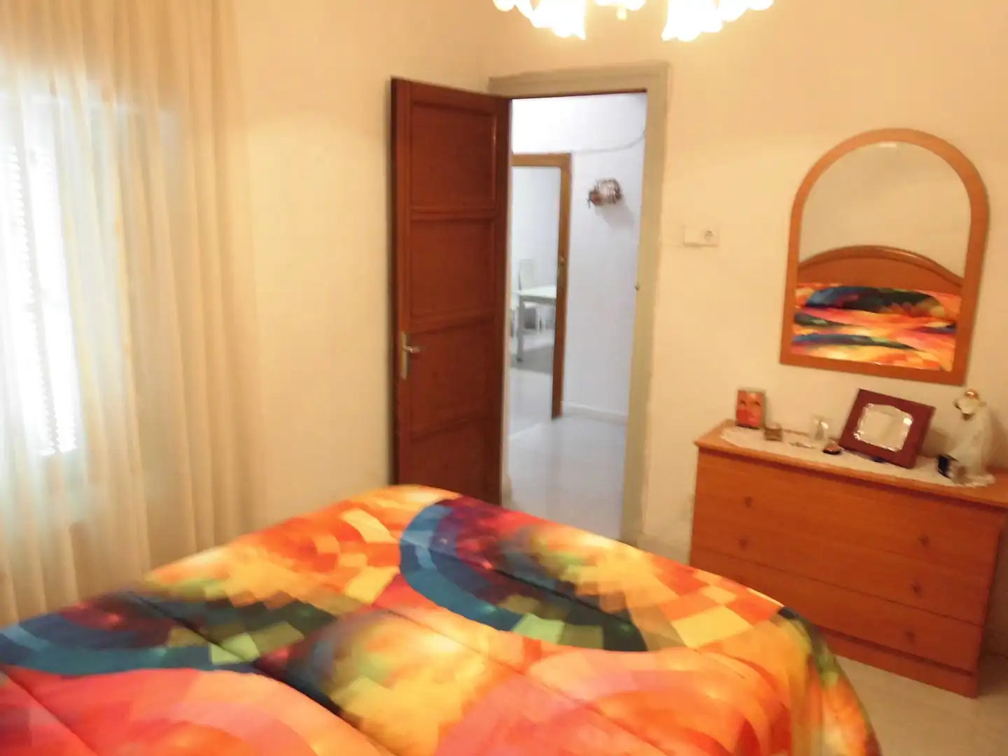 Schlafzimmer von Einfamilien-Reihenhaus zum Verkauf in Belchite mit Heizung, Terrasse und Abstellraum