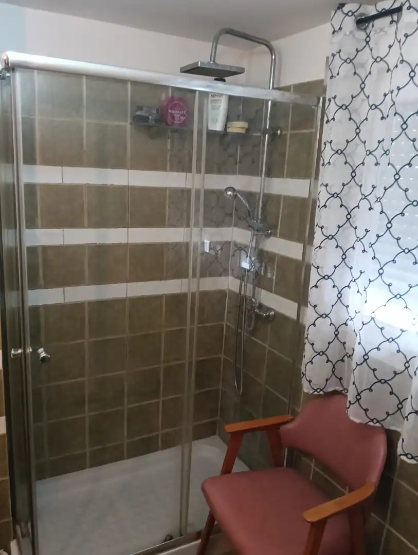 Baño de Casa o chalet en venta en Bárcena de Cicero con Calefacción, Jardín privado y Terraza