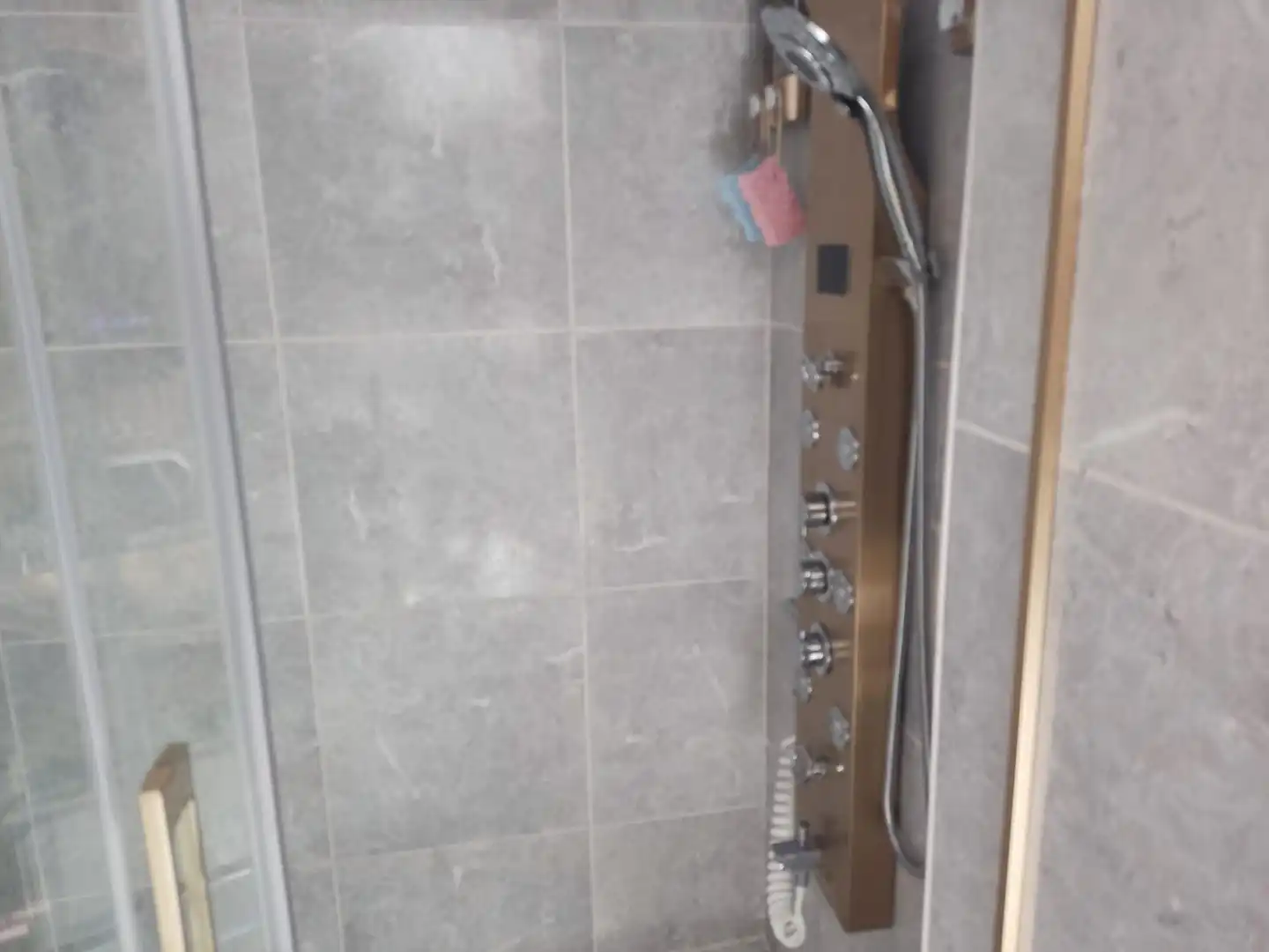 Baño de Piso en venta en Roses con Jardín privado, Terraza y Amueblado