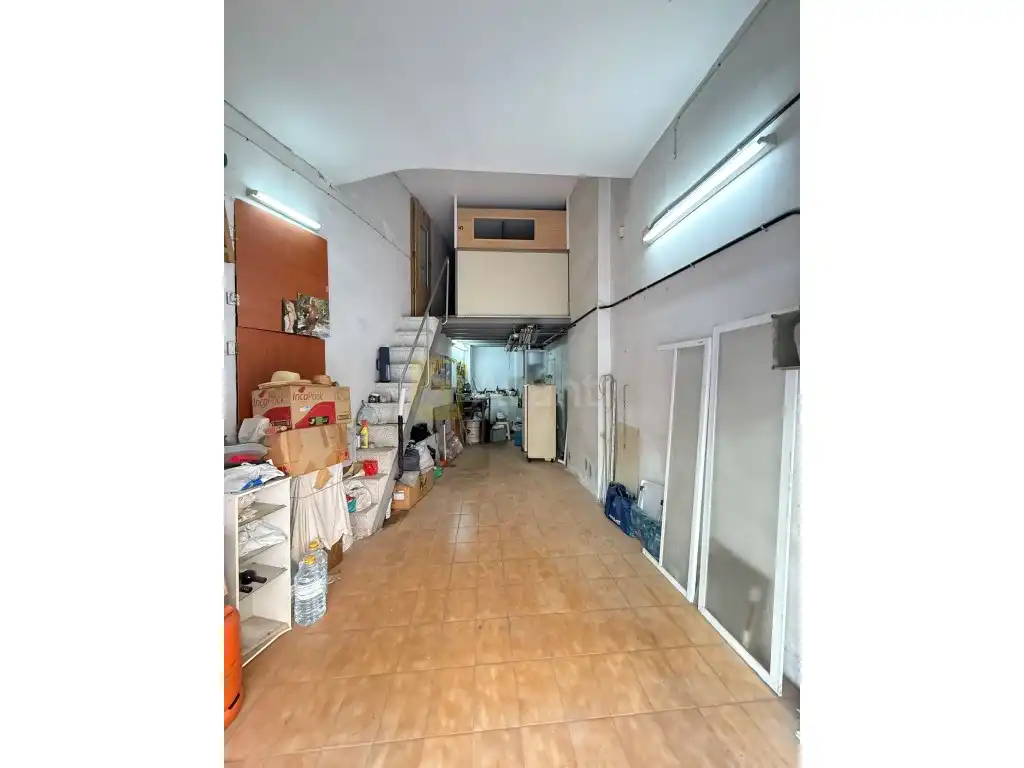 Local en venda en L'Hospitalet de Llobregat