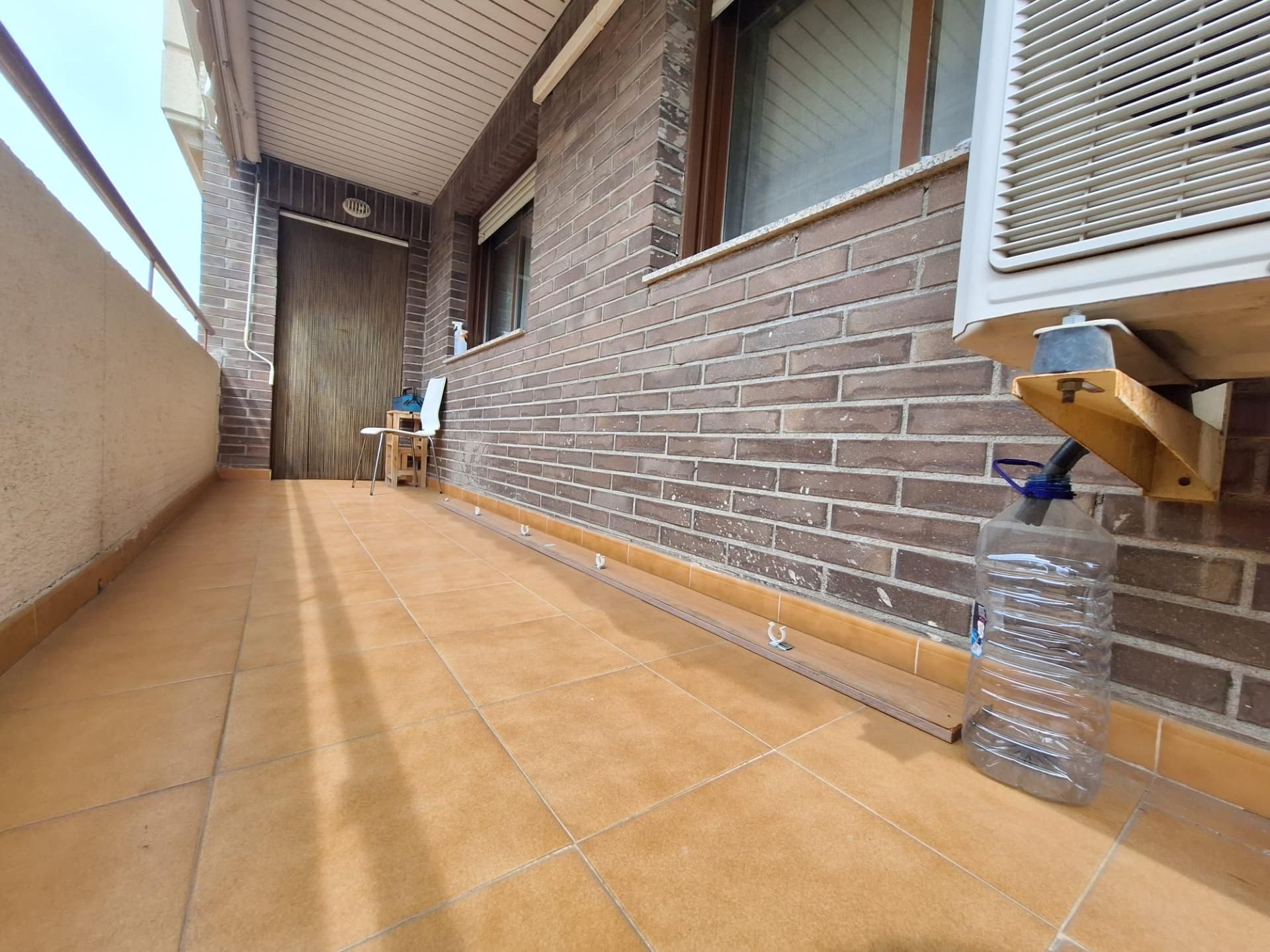 Exterior view of Flat for sale in Sabadell  with Heating, Private garden and Parquet flooring