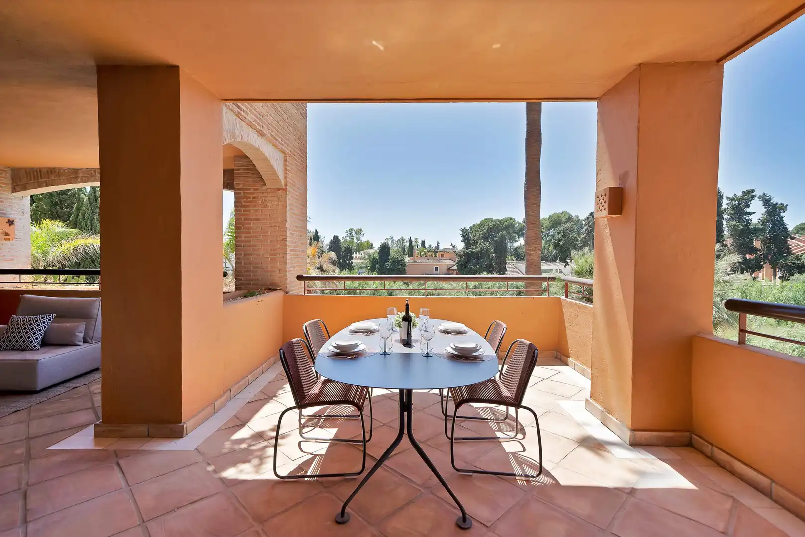 Terrassa de Apartament en venda en Marbella amb Aire condicionat, Calefacció i Jardí privat
