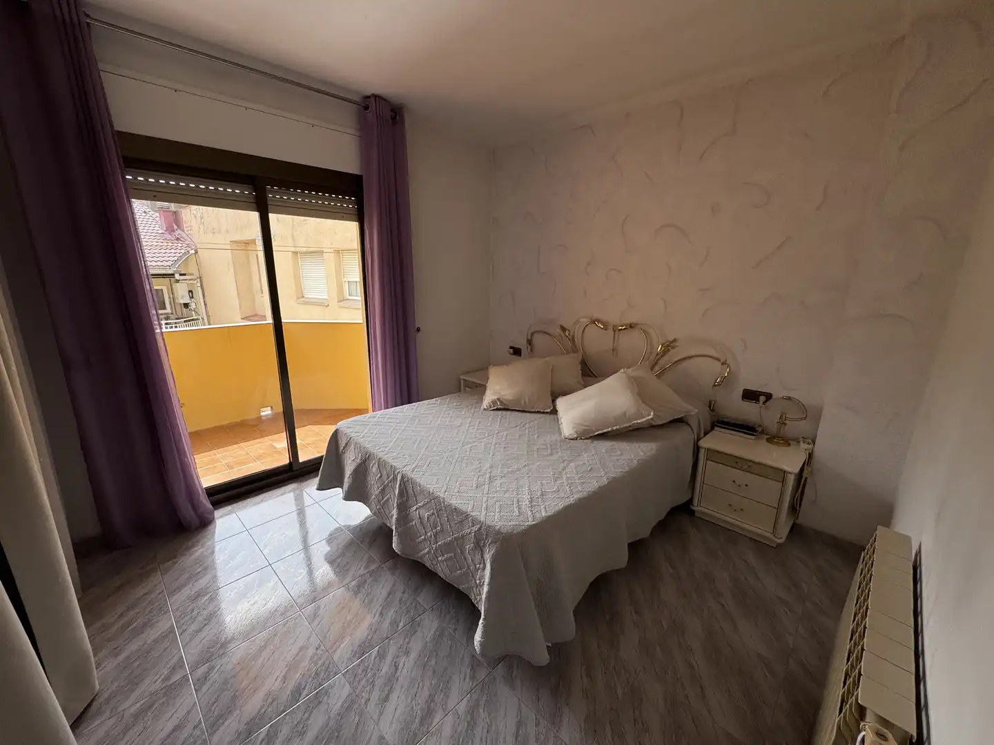 Habitación de Piso en venta en Esparreguera con Calefacción y Jardín privado