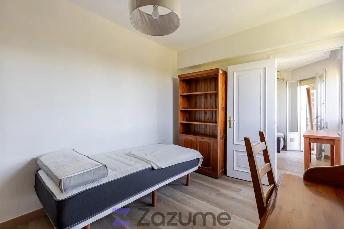 Bedroom of Flat for rent in Madrid  with Air Conditioner, Heating and Terrace