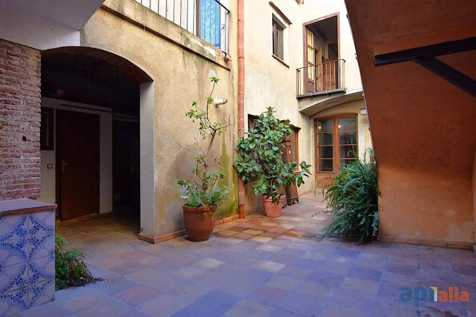Adosado con jardín en venta en Carrer BONAIRE, imagen 2