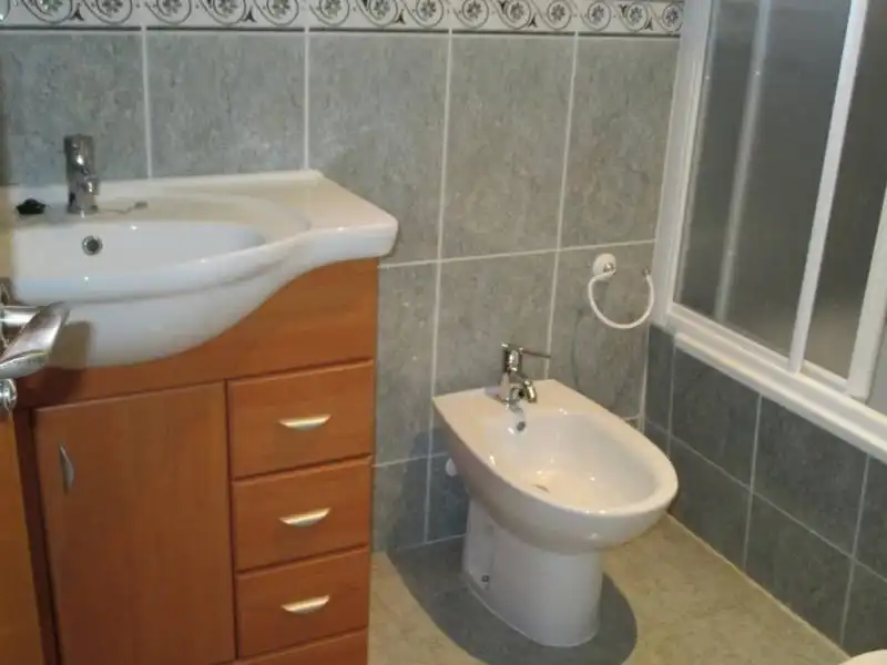 Bany de Pis de lloguer en Elche ciudad
