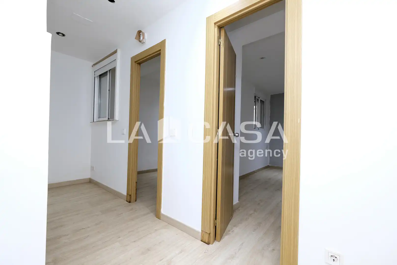 Local comercial en venda a Nou Barris, imagen 7