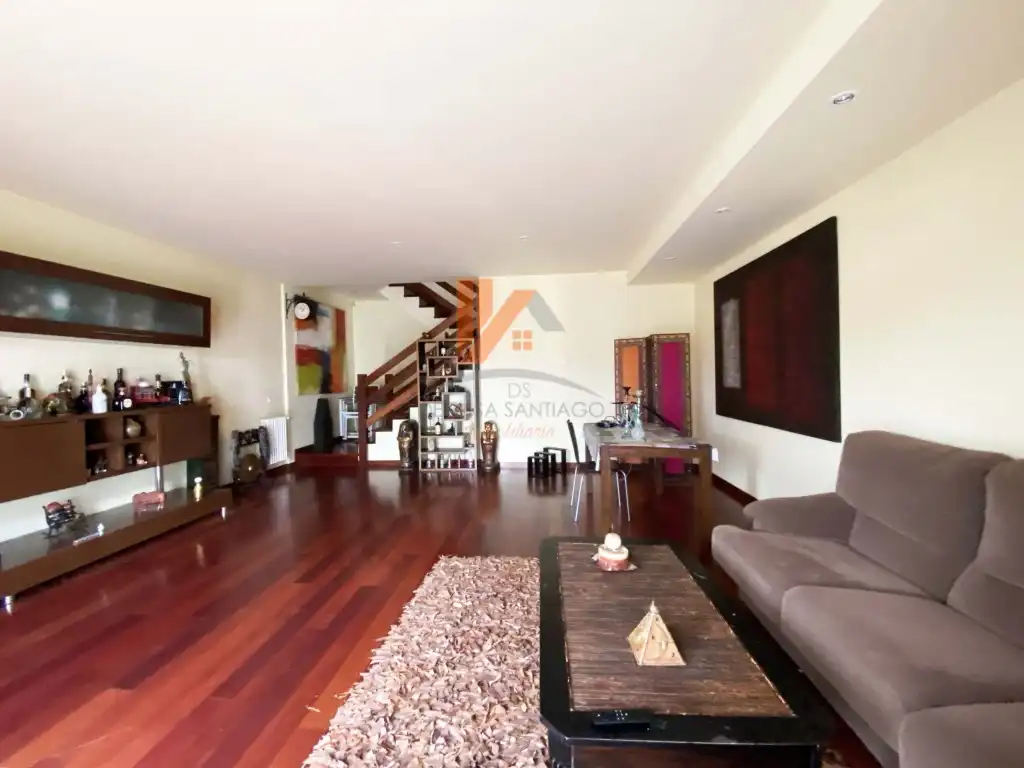 Sala de estar de Casa o chalet en venta en Santiago de Compostela 