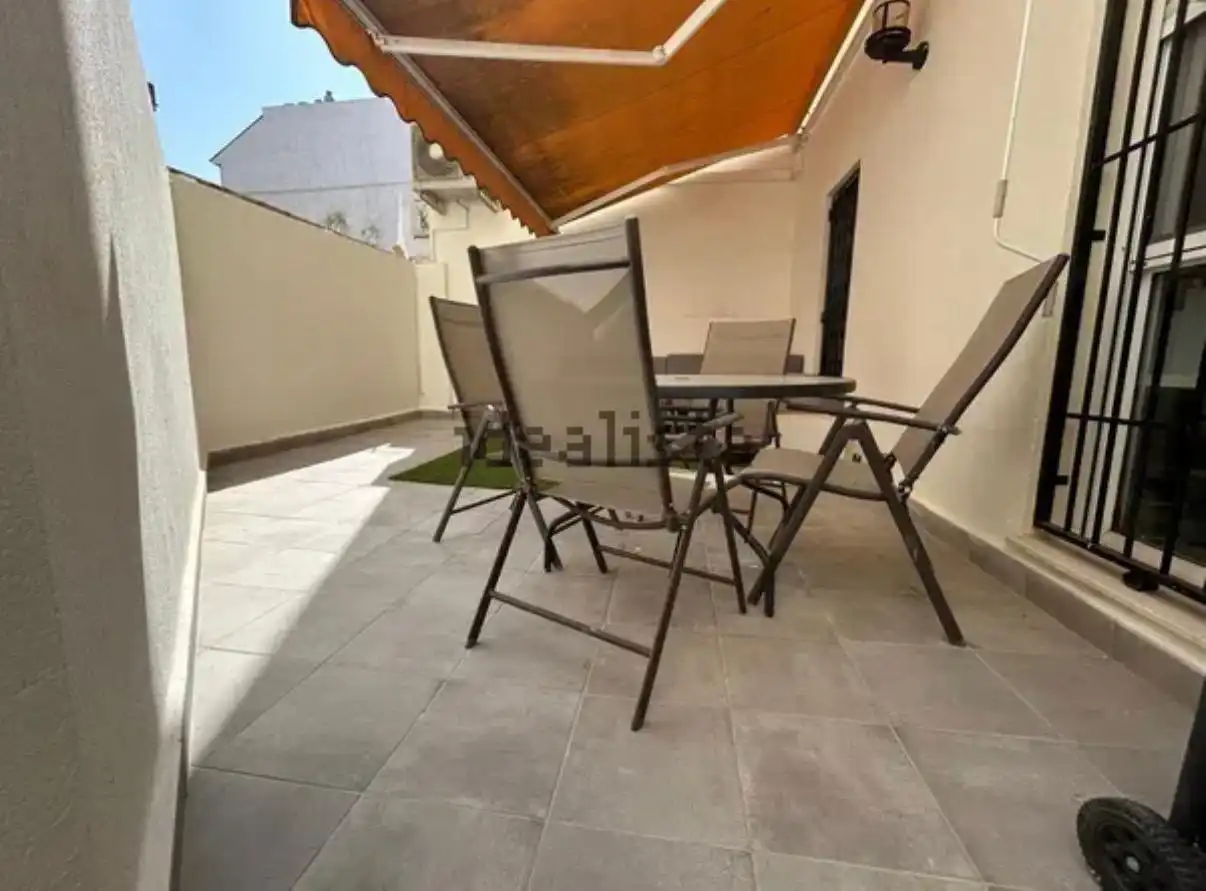 Terrasse von Erdgeschoss zum Verkauf in Benetússer mit Klimaanlage, Terrasse und Abstellraum