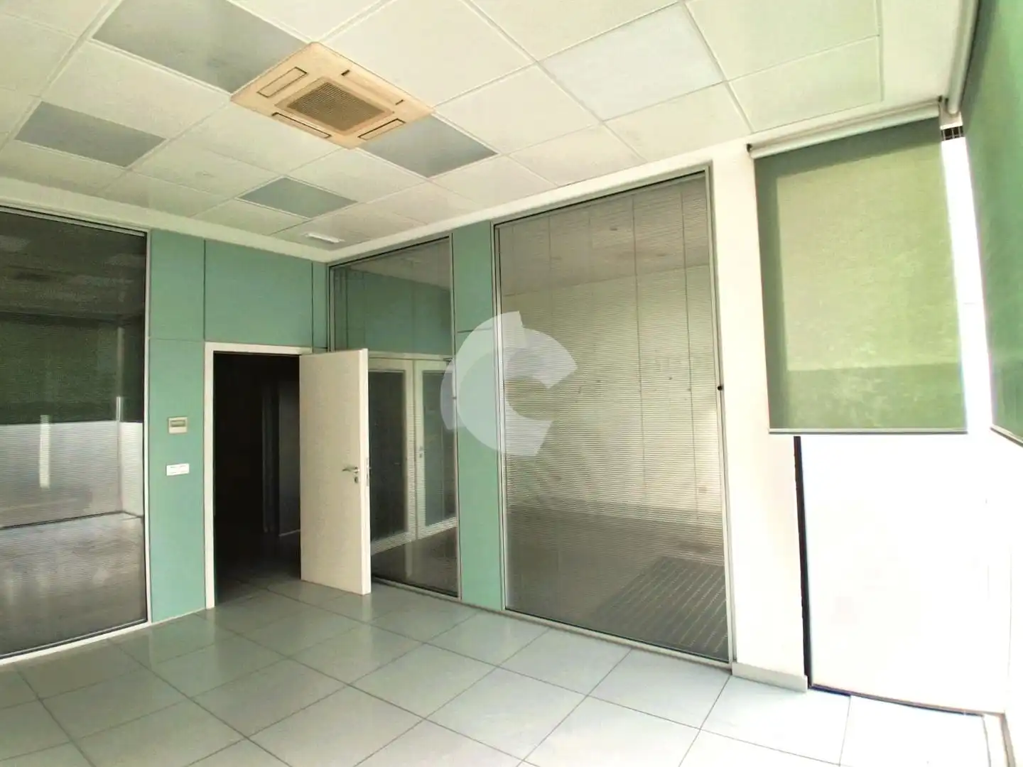 Local comercial en alquiler en Vioño, imagen 4