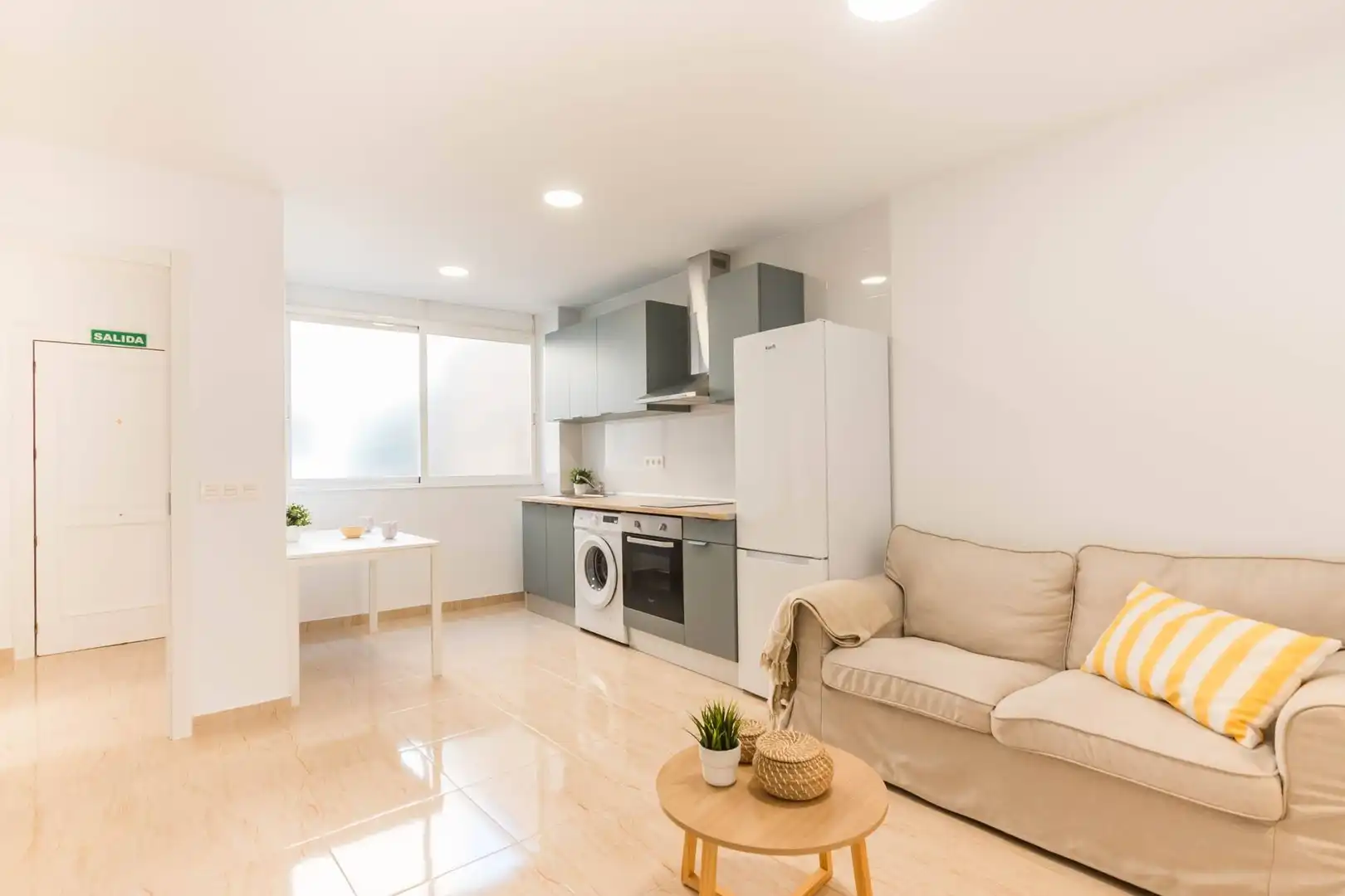 Cocina de Piso en venta en Murcia con Aire acondicionado, Calefacción y Trastero