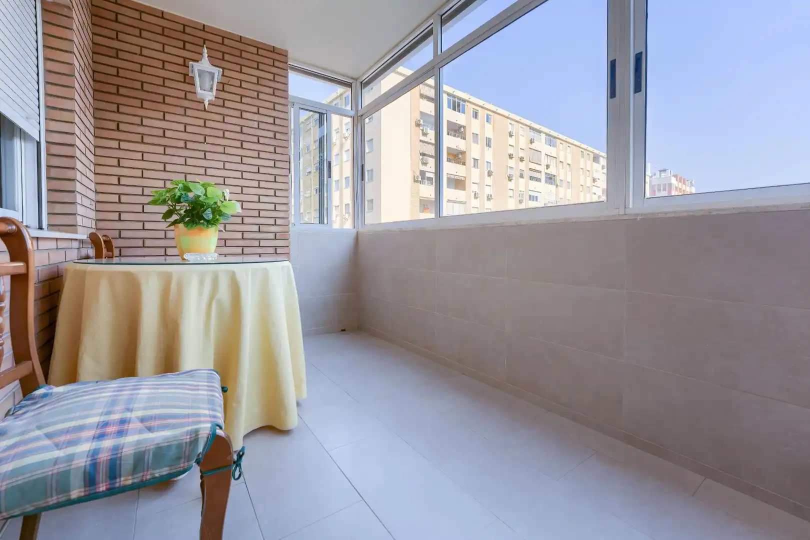 Terraza de Piso en venta en Sevilla