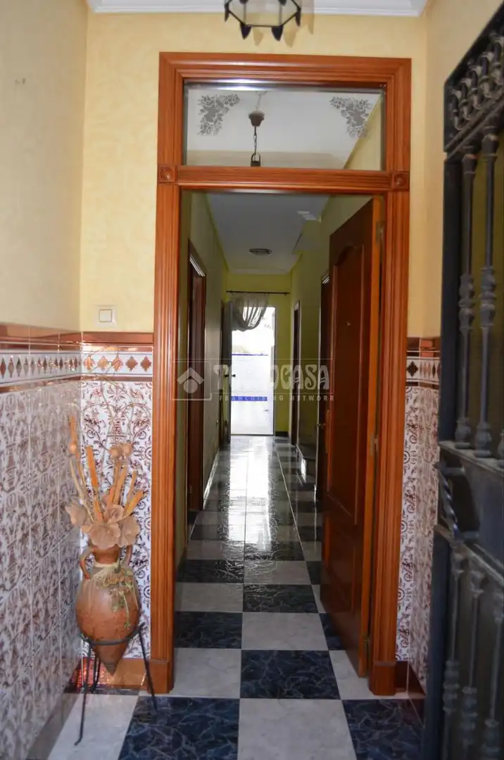 Casa adosada en venta en Marmolejo con Aire acondicionado y Calefacción