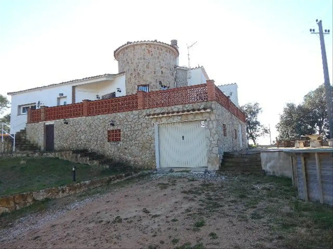 Vista exterior de Casa adosada en venda en Pals amb Calefacció, Jardí privat i Traster