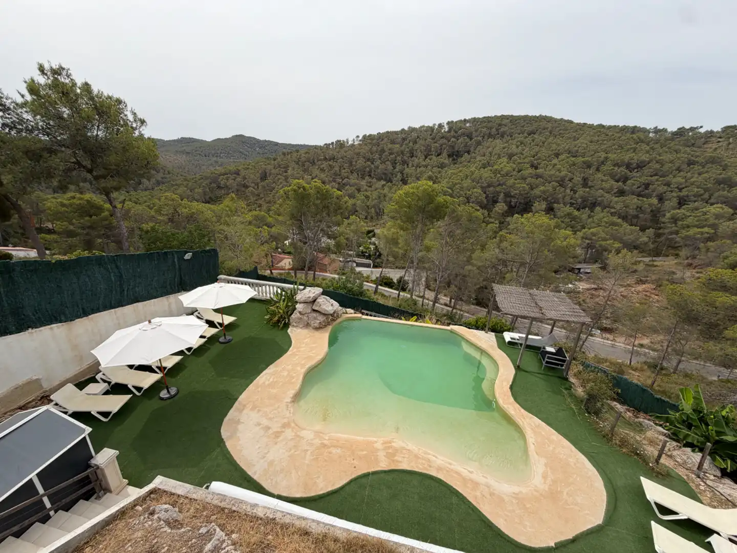 Piscina de Casa o chalet en venta en Sant Pere de Ribes con Aire acondicionado, Calefacción y Jardín privado