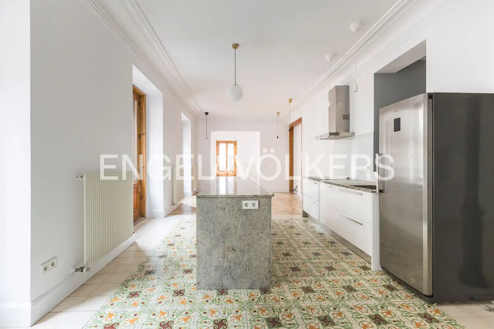 Cocina de Piso de alquiler en Madrid con Calefacción, Parquet y Balcón