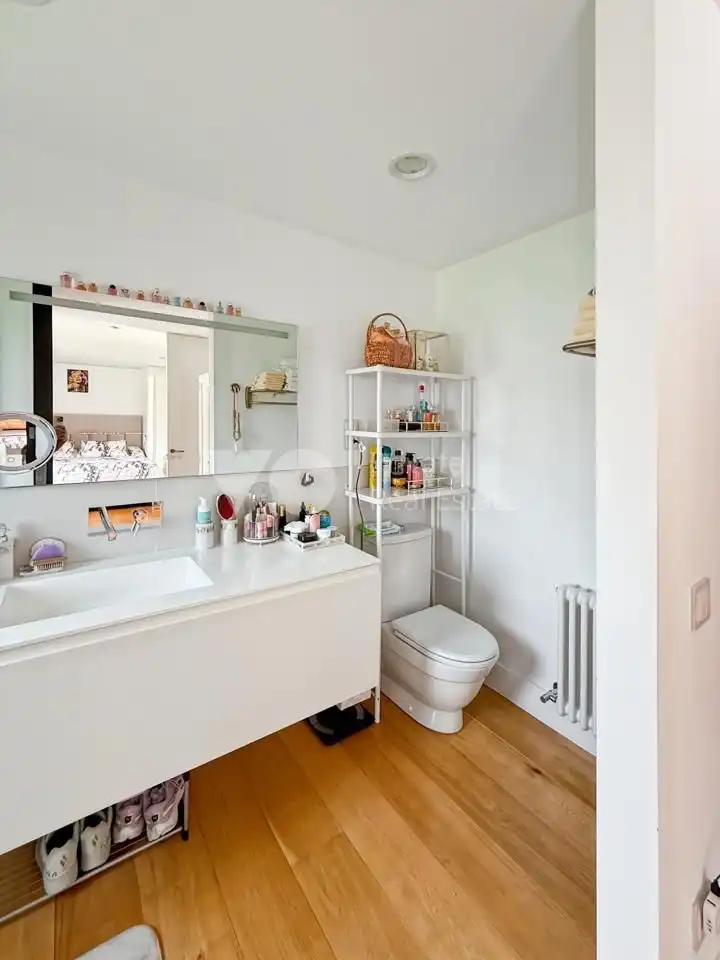 Bathroom of Houses for sale in Villanueva de la Cañada  with Air Conditioner, Heating and Private garden