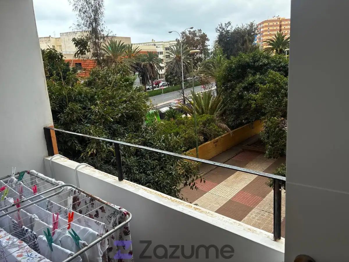 Exterior view of Flat for rent in Las Palmas de Gran Canaria  with Furnished, Oven and Washing machine