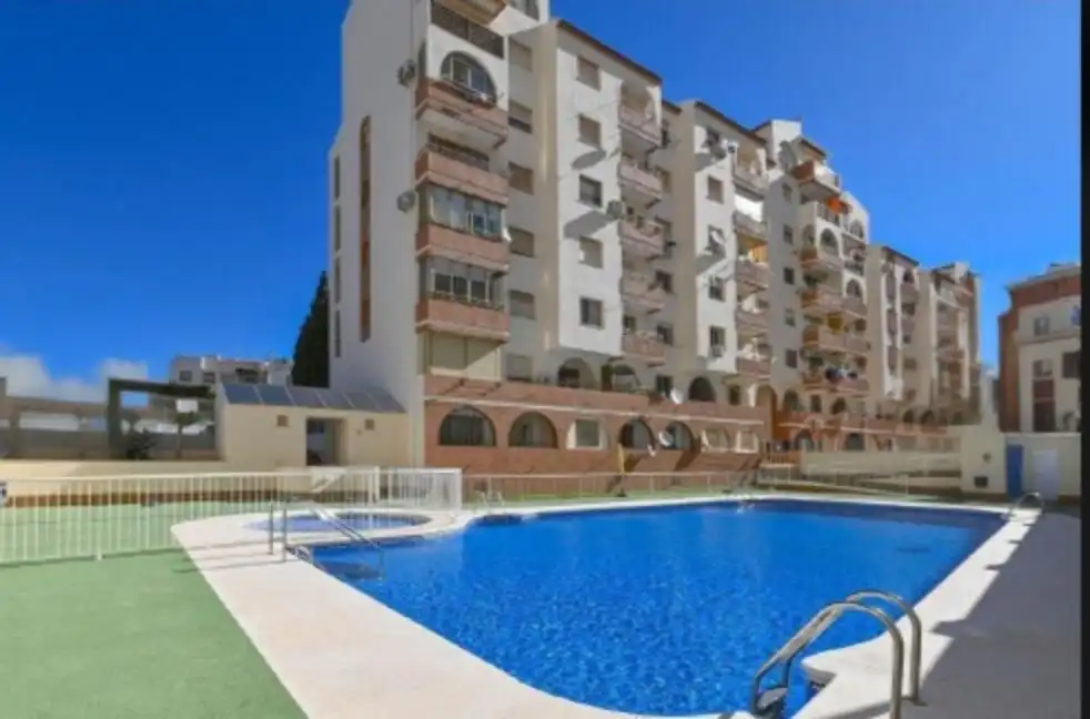 Vista exterior de Apartament en venda en Calpe / Calp amb Aire condicionat, Terrassa i Moblat