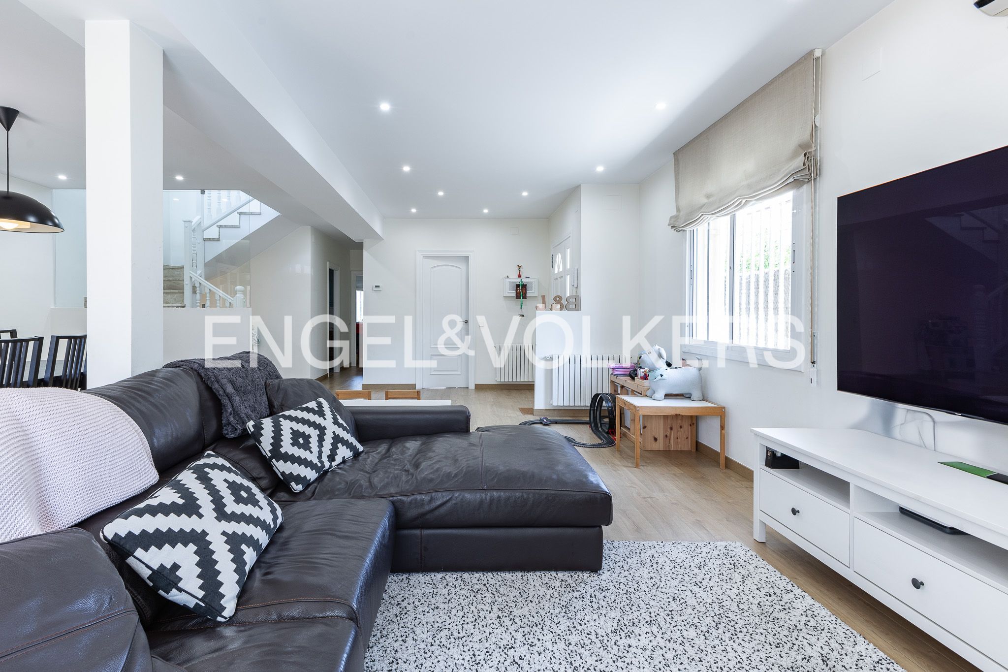 Living room of Houses for sale in Sant Fost de Campsentelles  with Air Conditioner, Heating and Private garden