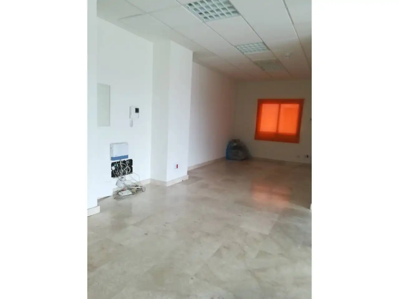 Büro zur Miete in Toledo mit Klimaanlage, Heizung und Alarm